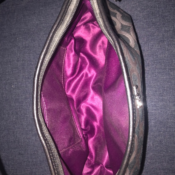 Coach purse - Picture 2 of 2